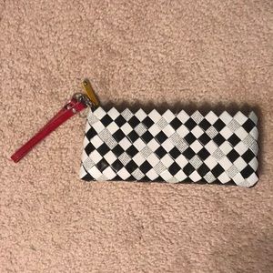Metro Clutch